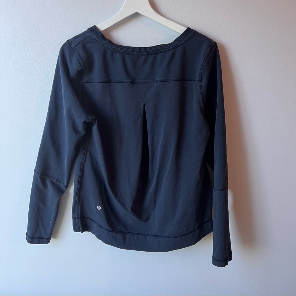 🍋 Lululemon Belle Women’s Long Sleeve Inkwell Navy Pullover Size 8/10 - Picture 4 of 12